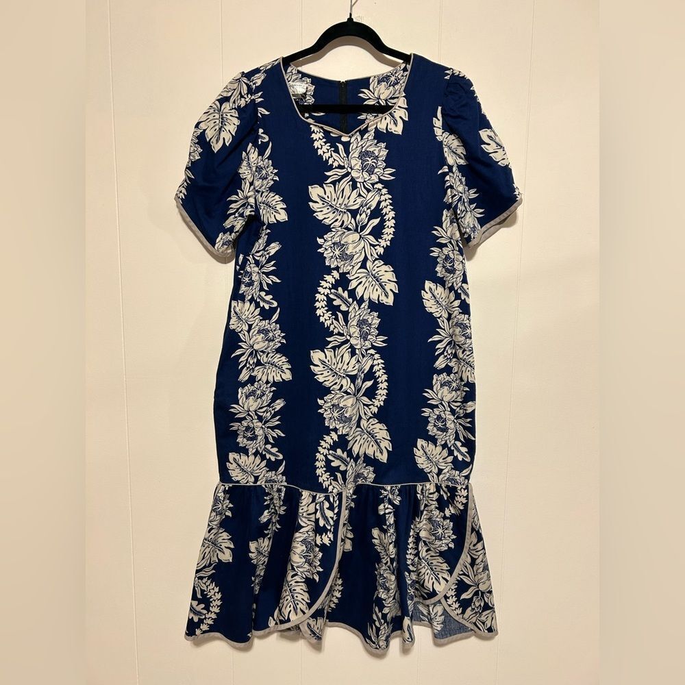 Vintage Shannon Marie Blue Dress with White Floral Pattern size L